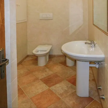 Three-bedroom Holiday In -tr- Ferienhaus *